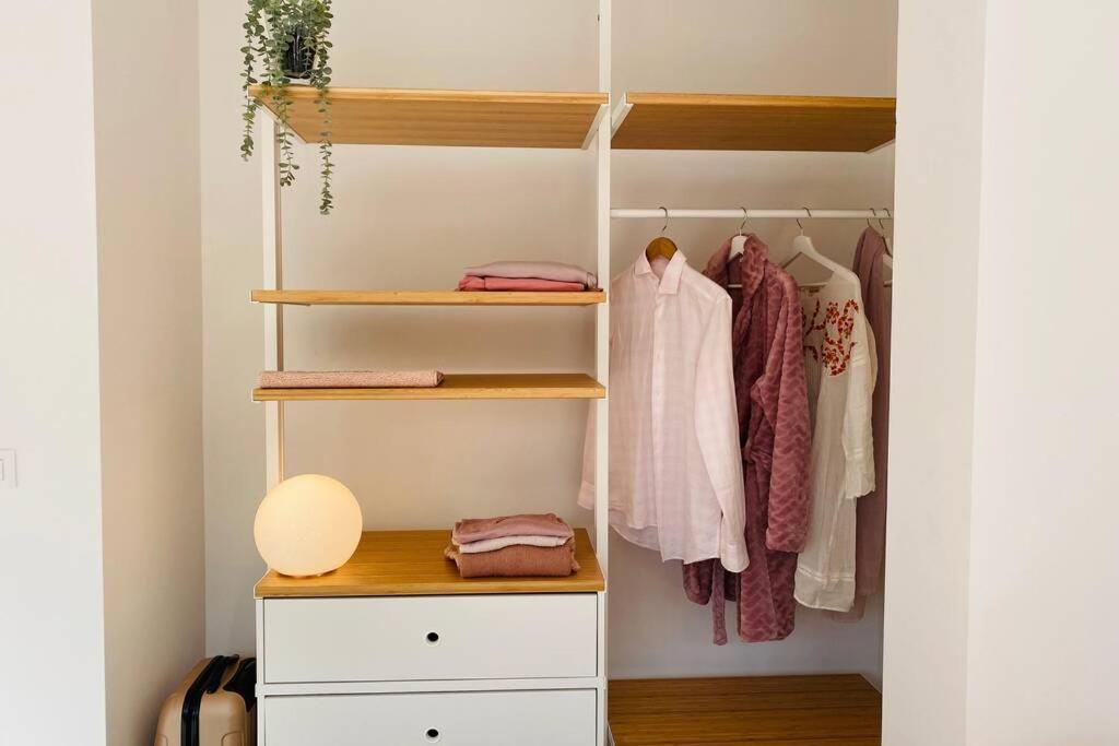 70 M2, Apartamento Cerca De La Playa, Apto Minusvalidos. Roses Kültér fotó